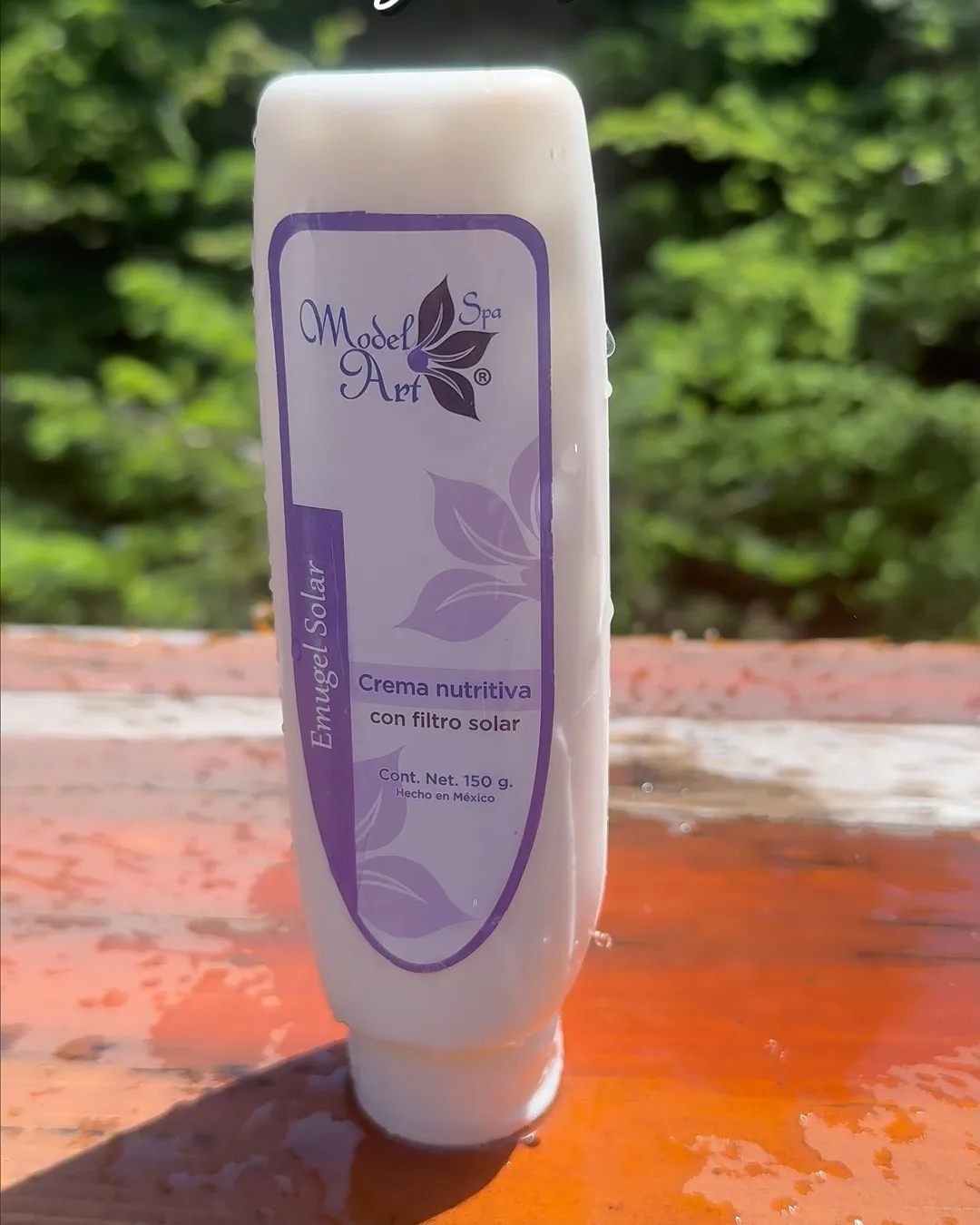 Emugel Solar, de la línea Model Art Spa