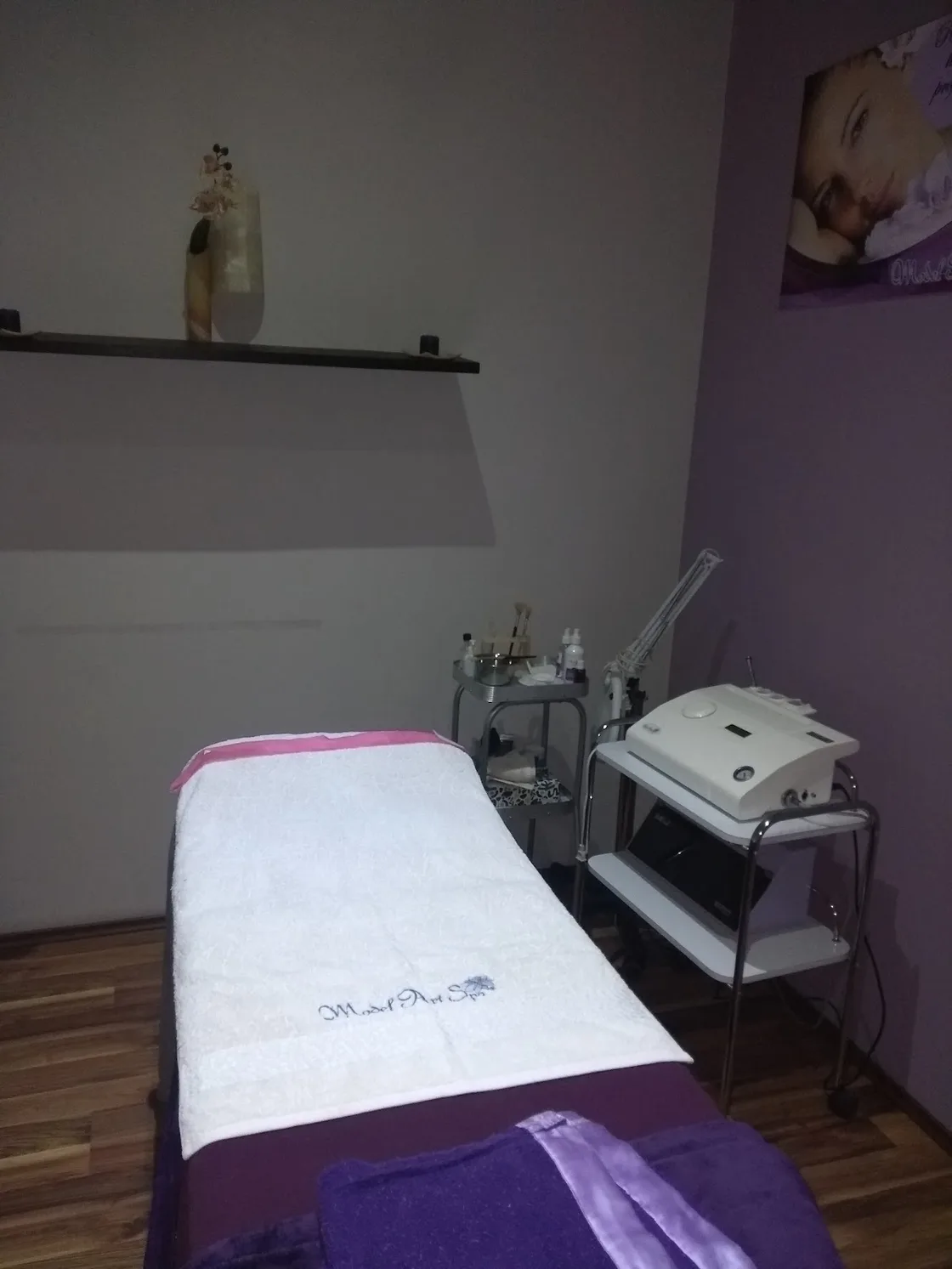 Interior de Model Art Spa Forjadores